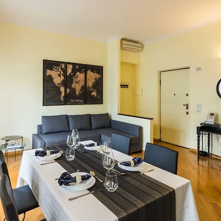 Hemeras Boutique Homes - Duomo Cathedral Design Flat *